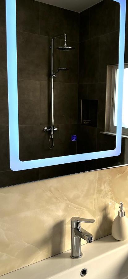 Bejart Apartment 3 Тирана Екстериор снимка