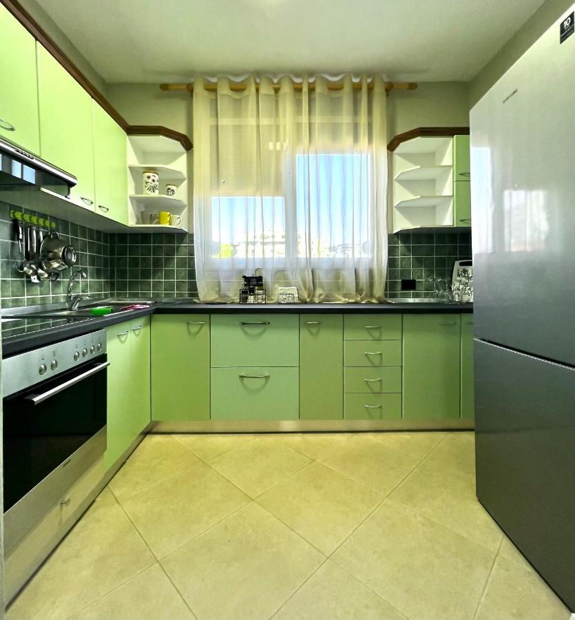 Bejart Apartment 3 Тирана Екстериор снимка